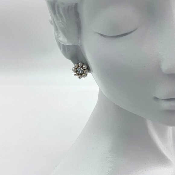 Imitation Pearl Flower Pierced Post Earrings Rhinestone Centers 0.5 inch - Picture 4 of 4